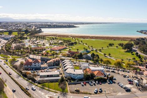 Photo of property in 1-12/48 The Bay Hill, Timaru, 7910