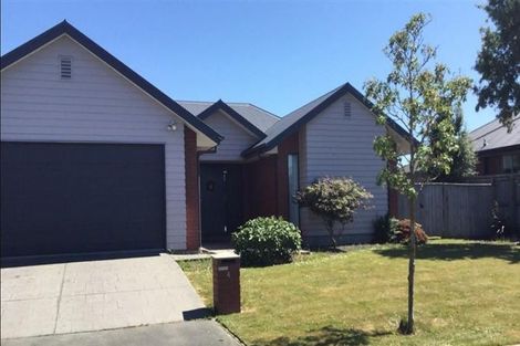 Photo of property in 4 Taiwhenua Street, Rangiora, 7400