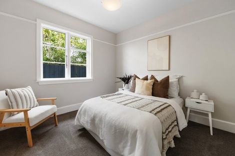 Photo of property in 1/166 Main Road, Redcliffs, Christchurch, 8081