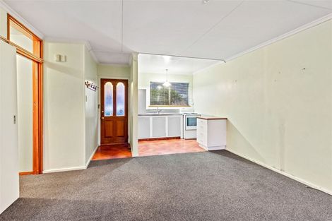 Photo of property in 2/63 Colenso Street, Sumner, Christchurch, 8081