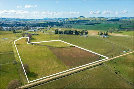 Photo of property in 3 Elm Place, Tikipunga, Whangarei, 0112