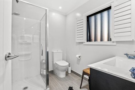 Photo of property in 14b Dida Park Drive, Kumeu, 0810