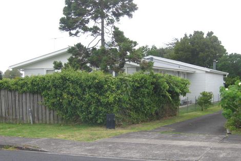 Photo of property in 2/4 Lingfield Street, Glenfield, Auckland, 0629