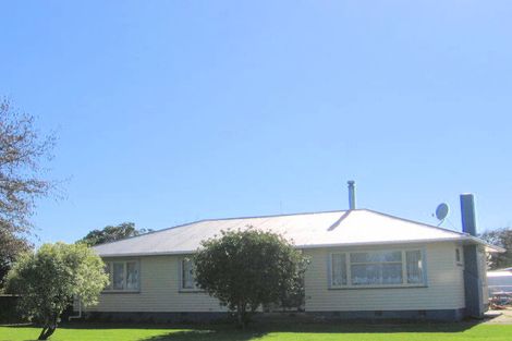 Photo of property in 19 Norbiton Road, Foxton, 4814