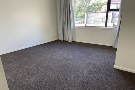 Photo of property in 281 Henderson Valley Road, Henderson, Auckland, 0612