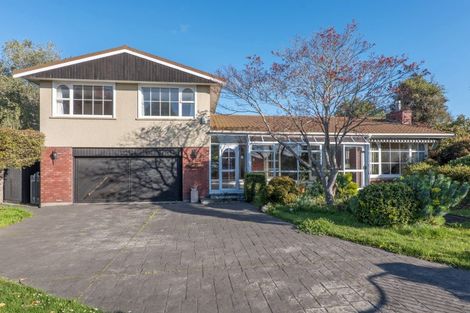 Photo of property in 12 Ladbrokes Place, Fendalton, Christchurch, 8052