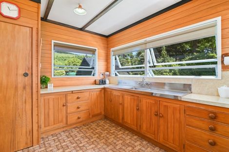 Photo of property in 165 Spencer Road, Lake Tarawera, Rotorua, 3076