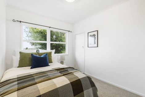 Photo of property in 41 Knightsbridge Drive, Forrest Hill, Auckland, 0620