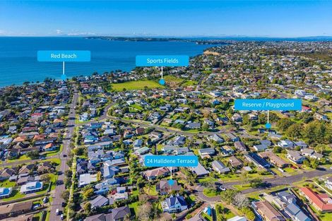 Photo of property in 24 Halldene Terrace, Red Beach, 0932