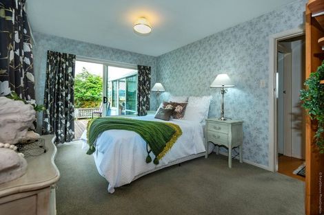 Photo of property in 16 Freebairn Street, Redwood, Christchurch, 8051