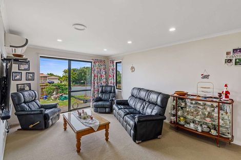 Photo of property in 96a Onerahi Road, Onerahi, Whangarei, 0110