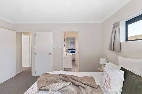 Photo of property in 51a Halver Road, Hillpark, Auckland, 2102