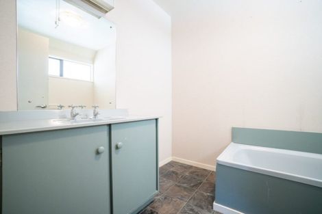 Photo of property in 224a Victoria Avenue, Hokowhitu, Palmerston North, 4410