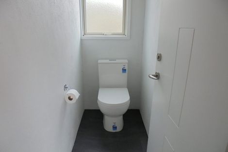 Photo of property in 39 Beauford Place, Parklands, Christchurch, 8083