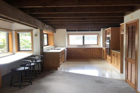 Photo of property in 2/69 Saddleback Rise, Murrays Bay, Auckland, 0630