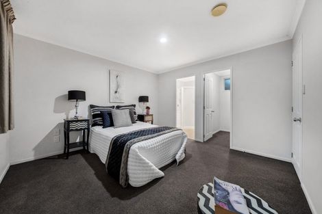 Photo of property in 8 George Arthur Place, Pukekohe, 2120
