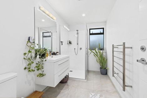 Photo of property in 50 Resolution Drive, Whitby, Porirua, 5024