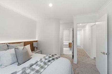 Photo of property in 139 Memorial Avenue, Burnside, Christchurch, 8053