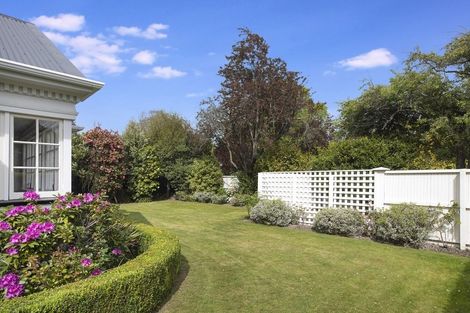 Photo of property in 108 Clyde Road, Ilam, Christchurch, 8041