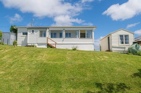 Photo of property in 89 Tiri Road, Tindalls Beach, Whangaparaoa, 0930