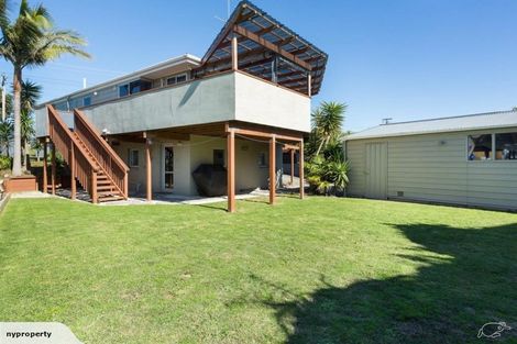 Photo of property in 1097 Papamoa Beach Road, Papamoa Beach, Papamoa, 3118