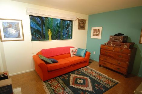 Photo of property in 5 Waikarekare Lane, Karekare, New Lynn, 0772