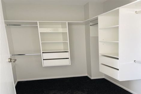 Photo of property in 4 Combat Street, Papakura, 2110