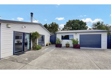 Photo of property in 5 Hegan Place, Rangiora, 7400