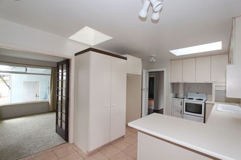 Photo of property in 338 Marine Parade, New Brighton, Christchurch, 8061