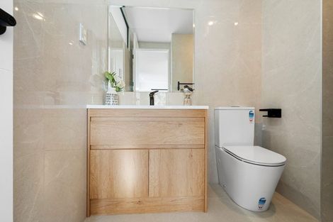 Photo of property in 8f Claridge Street, Glen Eden, Auckland, 0602