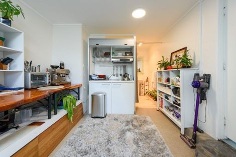 Photo of property in 1 Coach Drive, Otumoetai, Tauranga, 3110