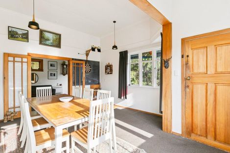 Photo of property in 201 Melbourne Road, Island Bay, Wellington, 6023