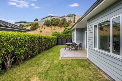Photo of property in 106 Amesbury Drive, Churton Park, Wellington, 6037