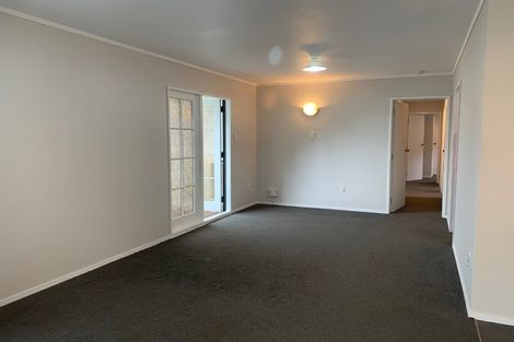 Photo of property in 2 Harold Grove, Stokes Valley, Lower Hutt, 5019