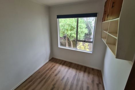 Photo of property in 28 Glynnbrooke Street, Te Atatu South, Auckland, 0610