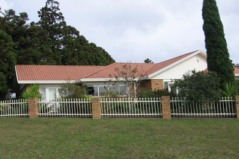 Photo of property in 21 Pounamu Avenue, Greenhithe, Auckland, 0632