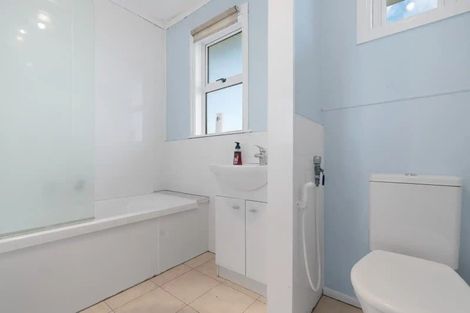 Photo of property in 3 Windsor Street, Solway, Masterton, 5810