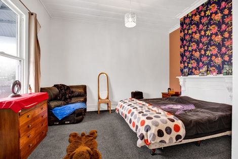 Photo of property in 74 Union Street, Hawera, 4610