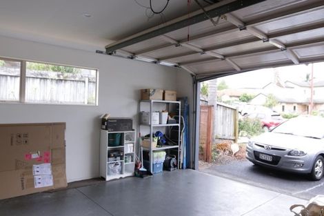 Photo of property in 13 Fearnley Grove, Albany, Auckland, 0632