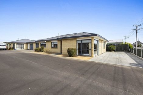 Photo of property in 80 Argyle Street, Hawera, 4610
