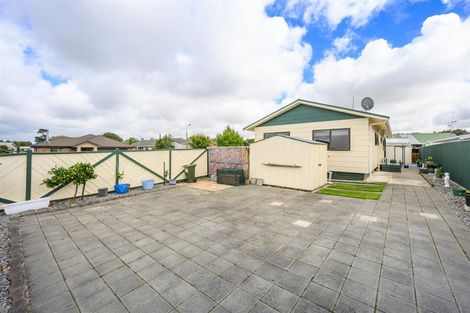 Photo of property in 1 Oldfield Place, Bulls, 4818