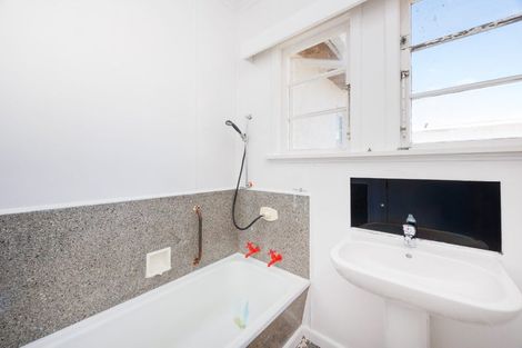 Photo of property in 40 High Street, Bulls, 4818