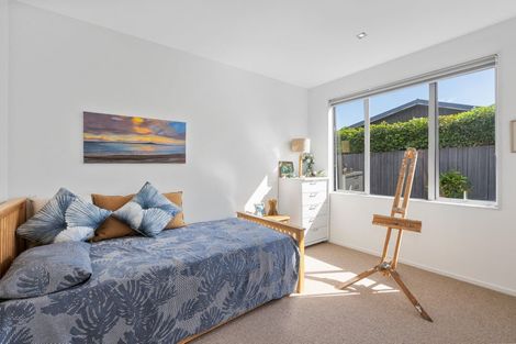 Photo of property in 40a Matakatia Parade, Matakatia, Whangaparaoa, 0930