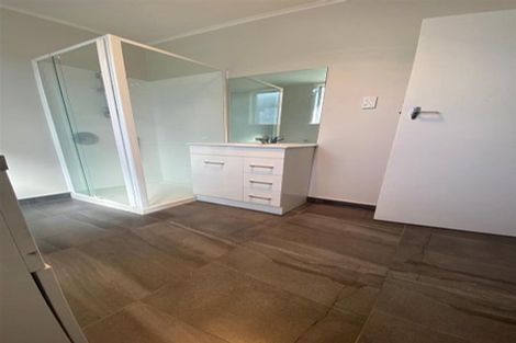 Photo of property in 1 Addison Street, Blockhouse Bay, Auckland, 0600