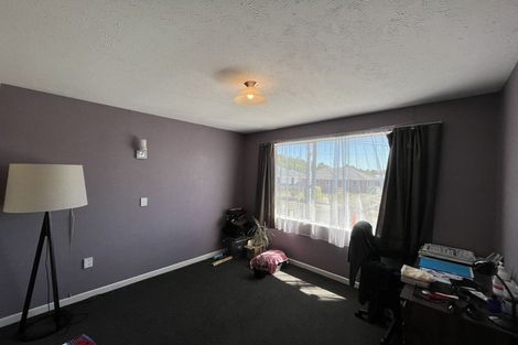 Photo of property in 32 Munro Street, Redwood, Christchurch, 8051