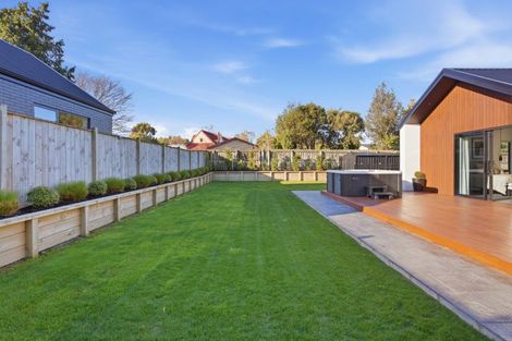 Photo of property in 16 Three Kings Court, Outram, 9019