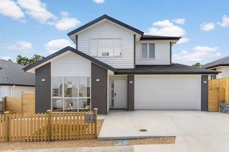 Photo of property in 25 Reserva Crescent, Kumeu, 0810