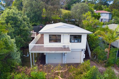 Photo of property in 2/31 Rangeview Road, Sunnyvale, Auckland, 0612