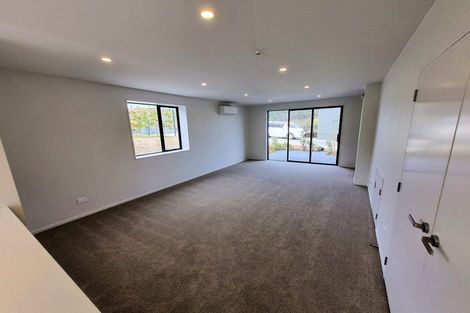 Photo of property in 17 Bee Lane, Whitby, Porirua, 5024
