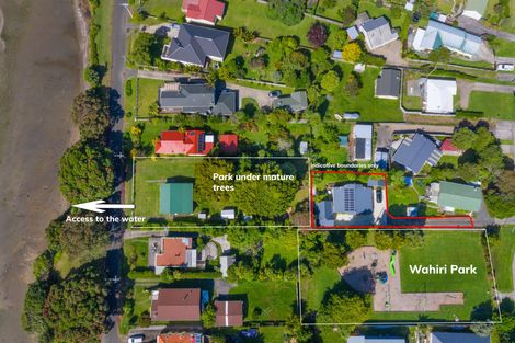 Photo of property in 42a Wallis Street, Raglan, 3225